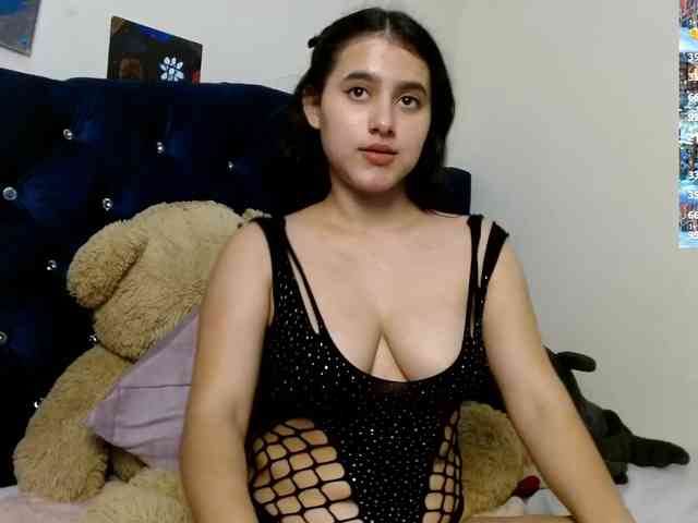 vikysexy28a webcam