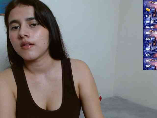 vikysexy28a webcam