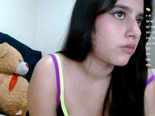 vikysexy28a webcam