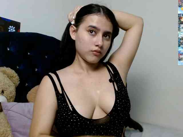 vikysexy28a webcam