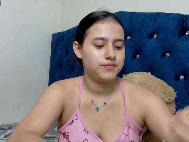 vikysexy28a webcam