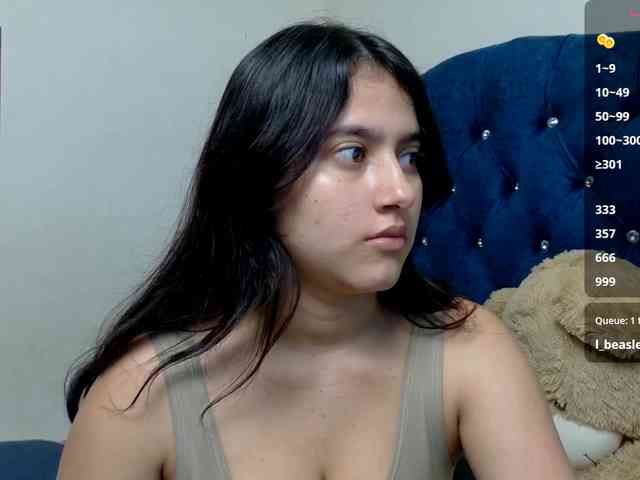 vikysexy28a webcam