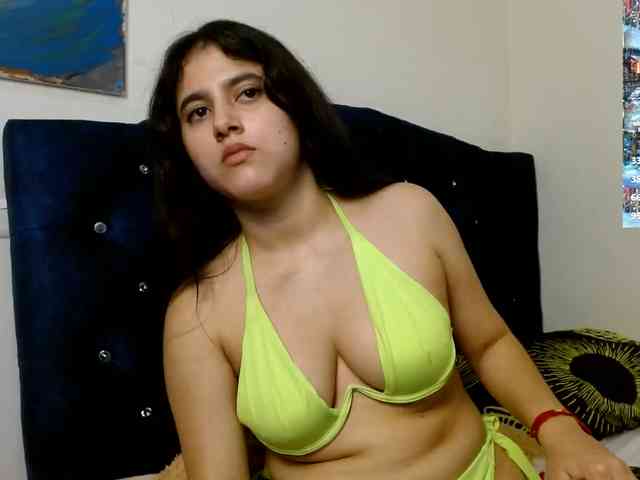 vikysexy28a webcam