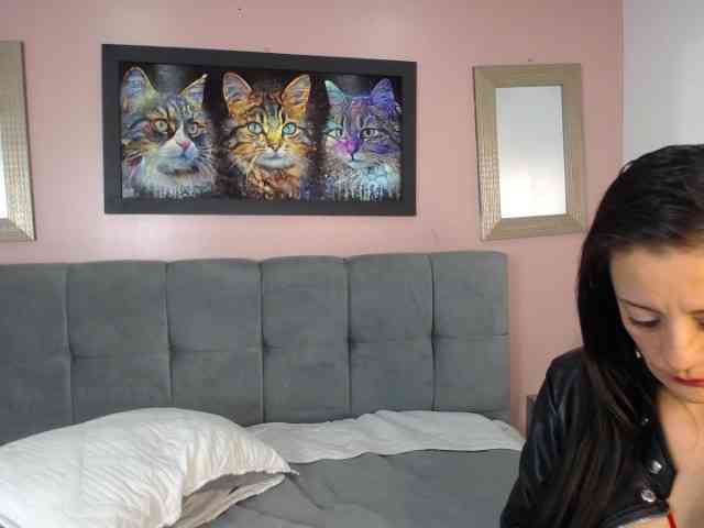 SamantthaCruz Live Webcam on BongaCams