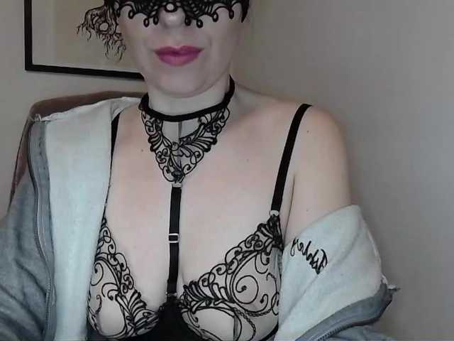 facefuckNchill69's BongaCams show and profile