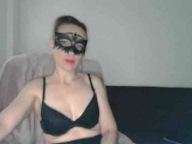 facefuckNchill69 webcam