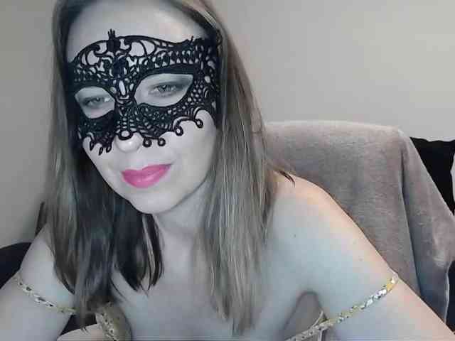 facefuckNchill69 Live Webcam on BongaCams