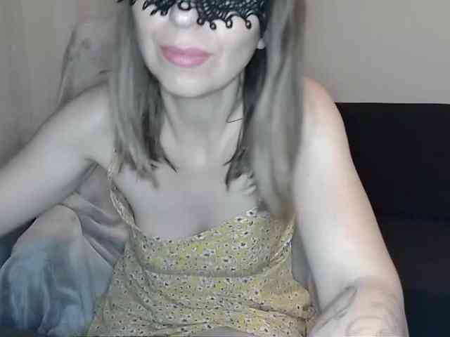 facefuckNchill69 webcam