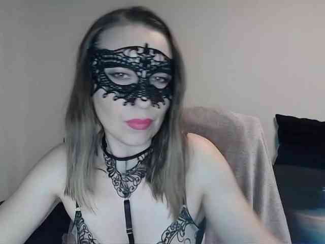 facefuckNchill69 Live Webcam on BongaCams