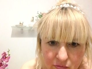 Lady_in_Red Porn Show