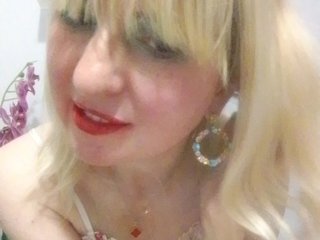 Lady_in_Red Porn Show