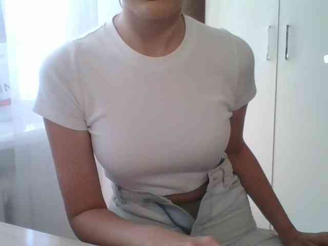 eysha webcam