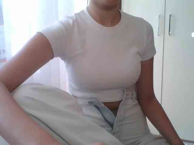eysha webcam