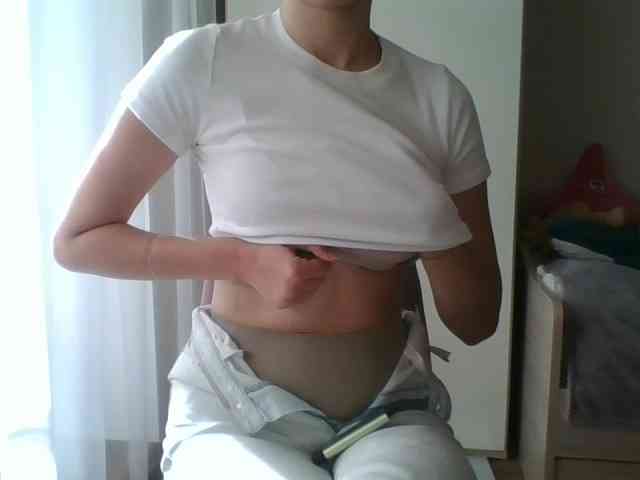 eysha webcam