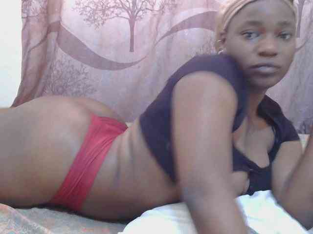Freaky-amina webcam