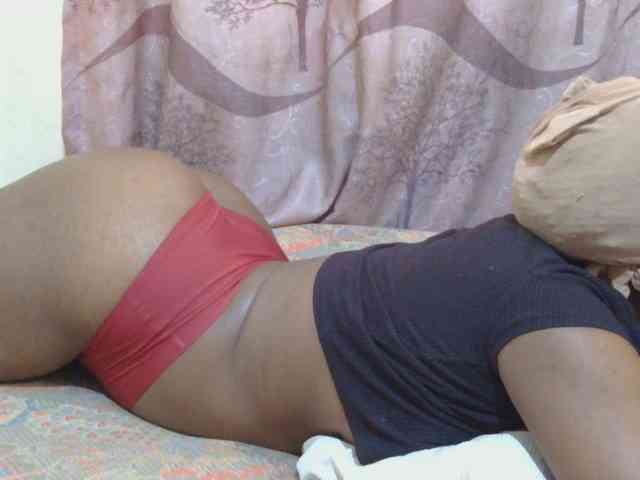 Freaky-amina webcam