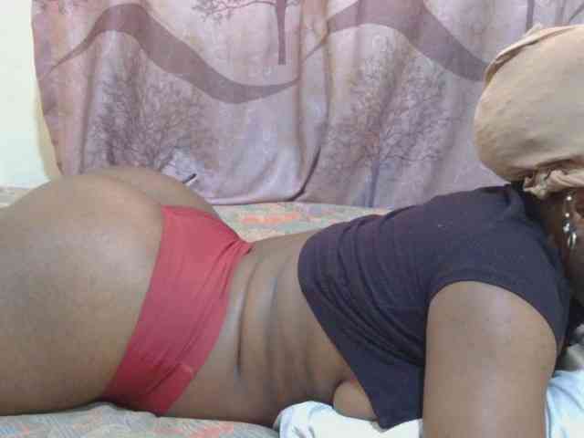 Freaky-amina webcam