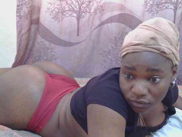 Freaky-amina webcam