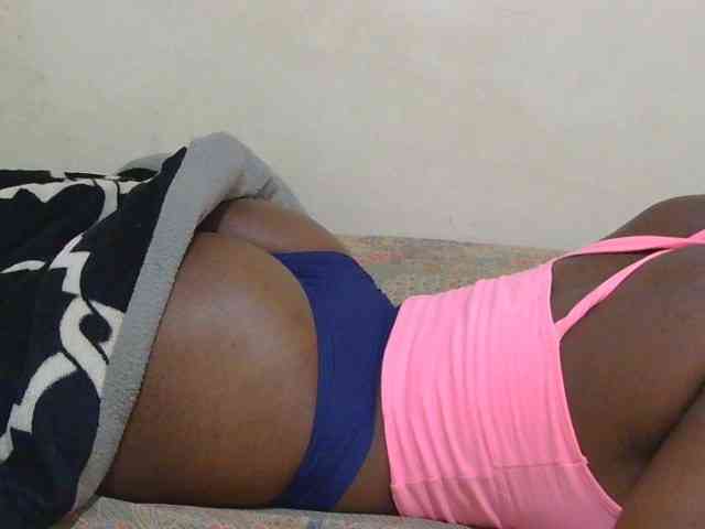 Freaky-amina webcam
