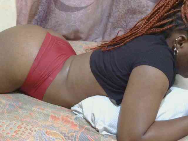 Freaky-amina webcam