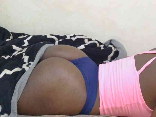 Freaky-amina webcam