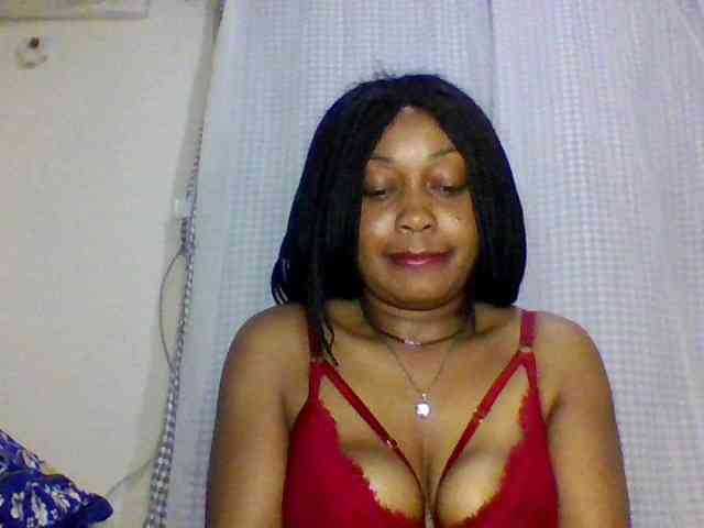 Sweetbunnypus webcam
