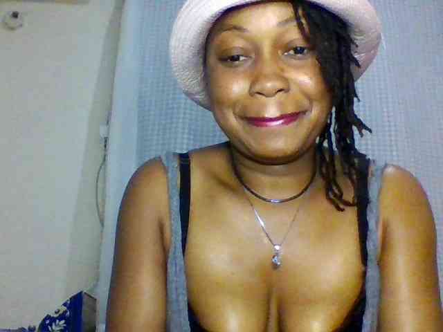 Sweetbunnypus webcam