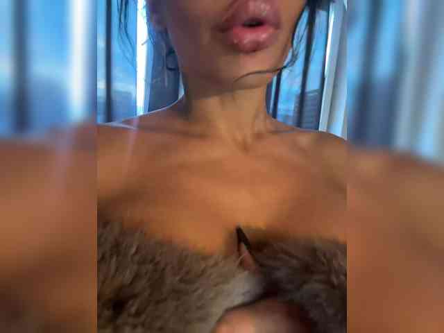 NOT_Bellucci webcam