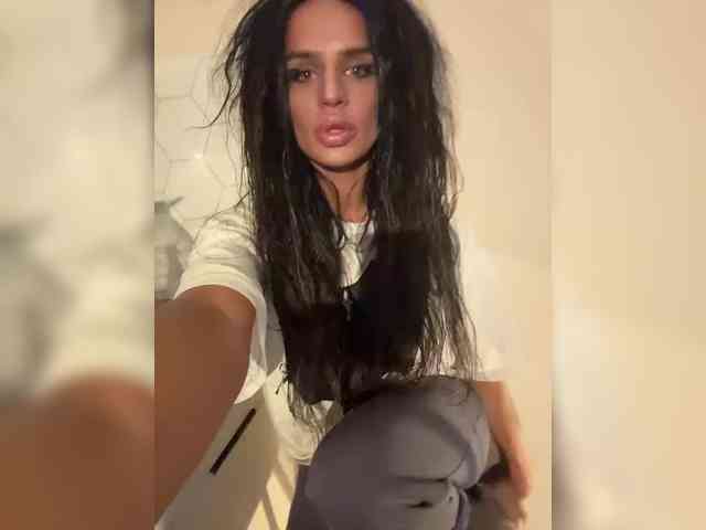 NOT_Bellucci webcam