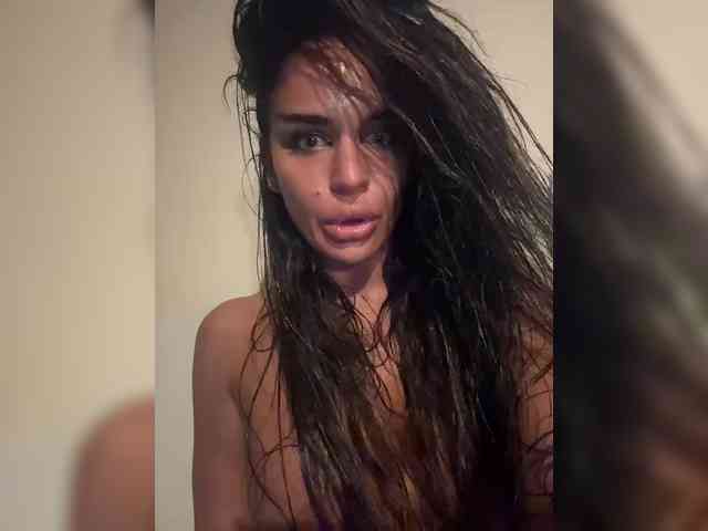 NOT_Bellucci webcam