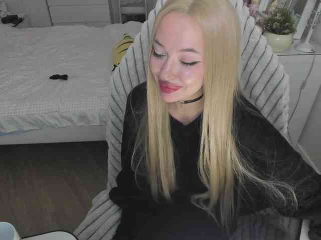 pickmedepartment webcam