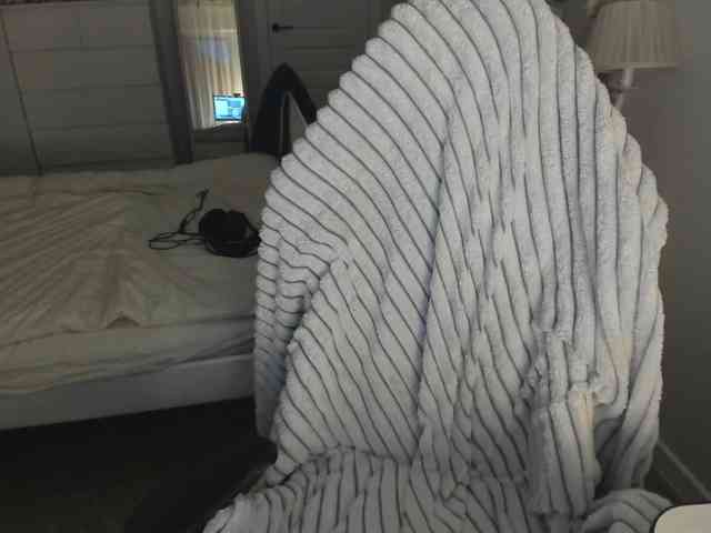 pickmedepartment Live Webcam on BongaCams