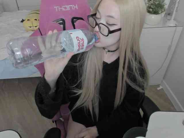 pickmedepartment webcam