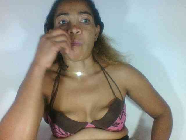 Zarah1 webcam