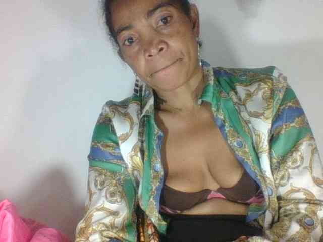 Zarah1 webcam