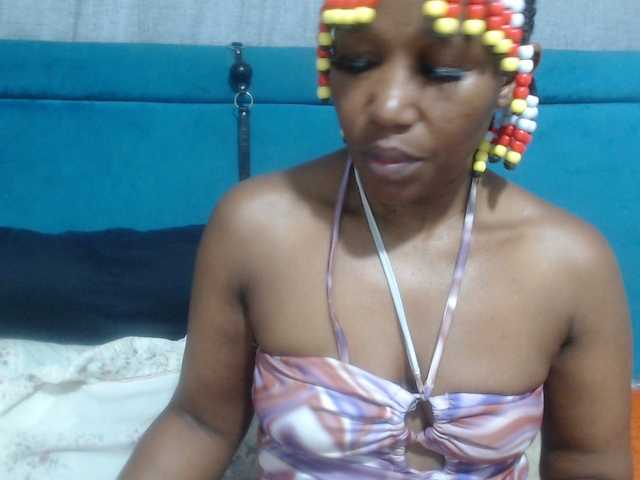 Sheila80 live cam profile