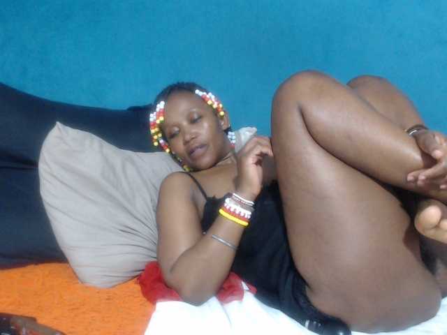 Sheila80's BongaCams show and profile