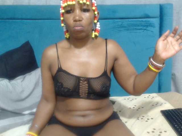 Sheila80's BongaCams show and profile