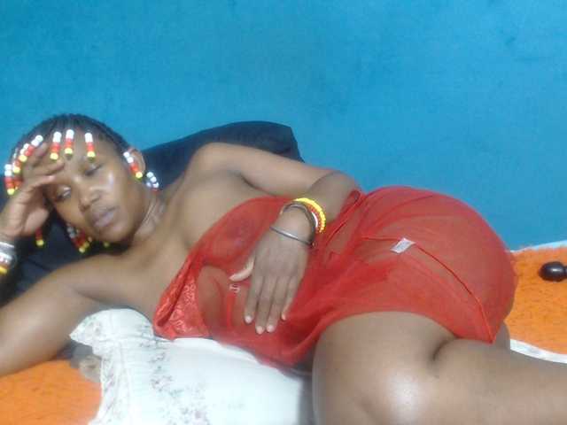 Sheila80's BongaCams show and profile