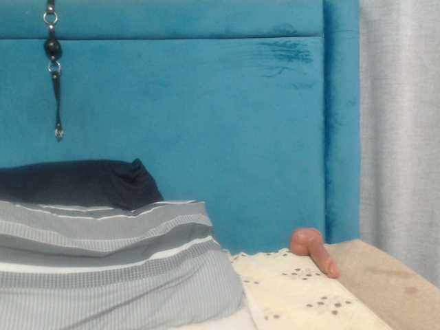 Sheila80's BongaCams show and profile