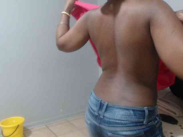 Sheila80 webcam