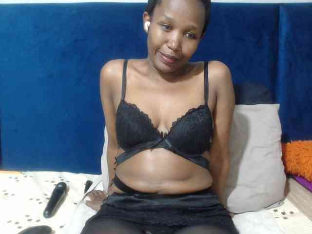 Sheila80 webcam