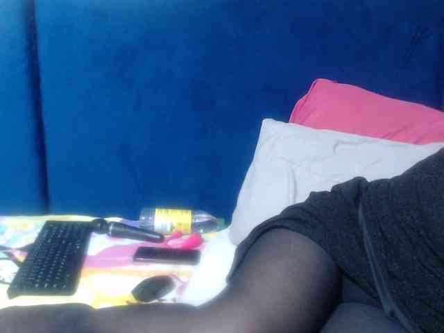 Sheila80 webcam
