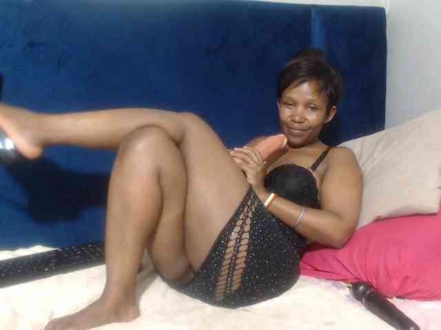 Sheila80 webcam