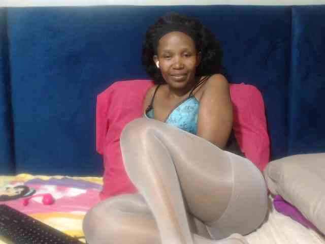 Sheila80 webcam