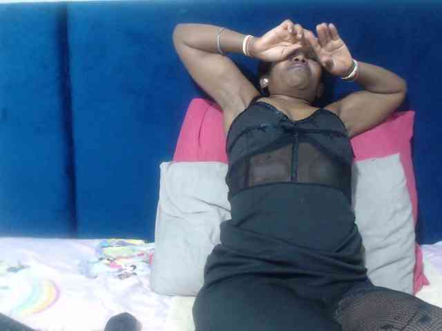 Sheila80 webcam