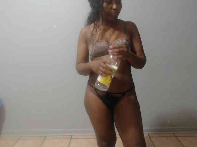 Sheila80 webcam