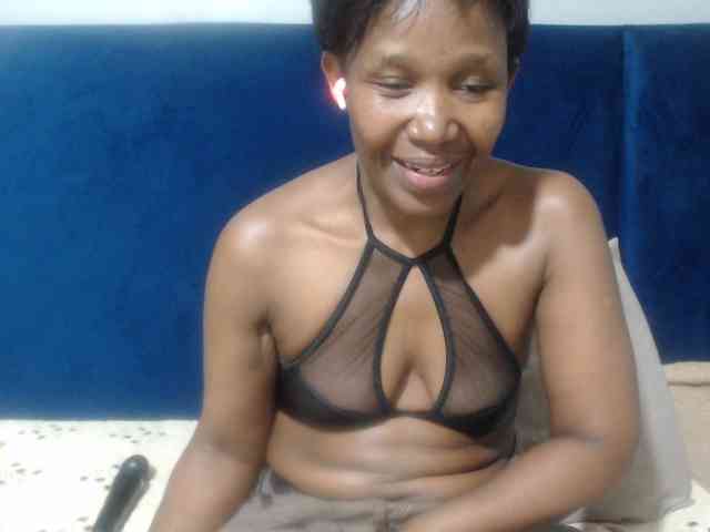 Sheila80 webcam