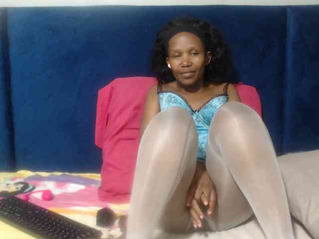 Sheila80 webcam