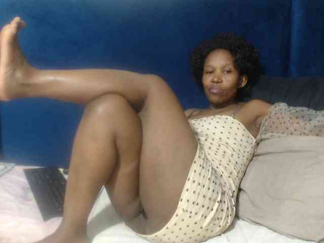 Sheila80 webcam